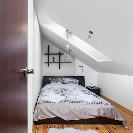 2bdr Vokieciu Penthouse In Old Town V512a * Вільнюс